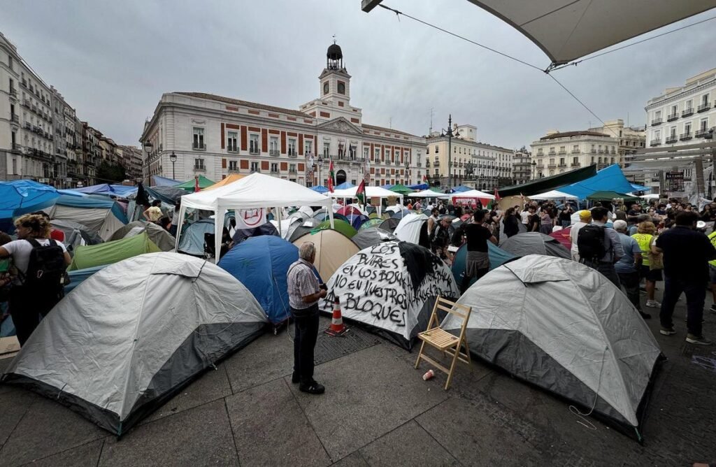 De las plazas al Gobierno mientras la vivienda sigue esperando
